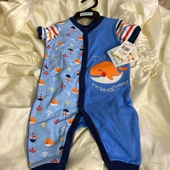 Buster Brown 3 Piece Layette  Set (3-6months) NEW - Picture 2 of 6